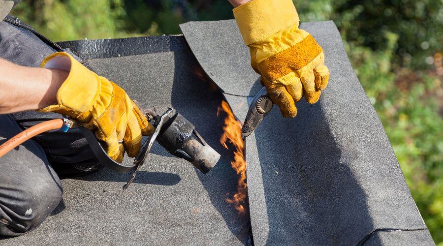 Professional residential roofers in Maysville, KY